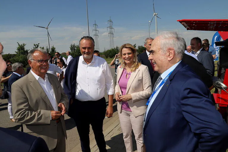 Uroczyste otwarcie zakładu Leier w miejscowości Zurndorf w regionie Burgenland